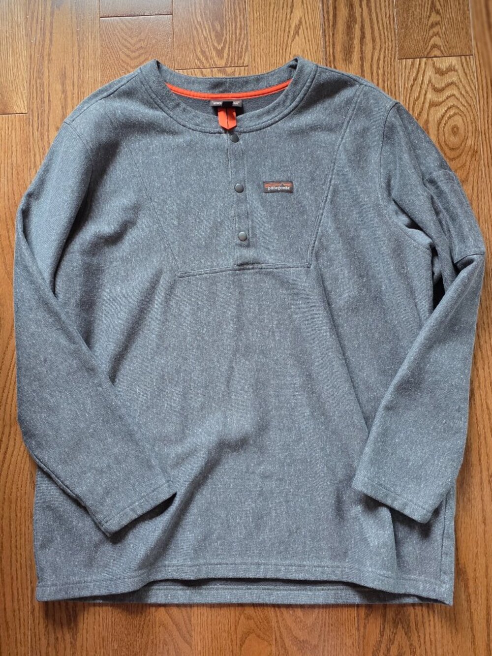 XXL Patagonia grey long-sleeve half-button work sweatshirt